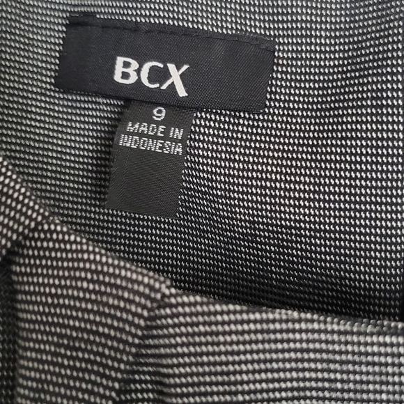 BCX Black and White Textured Dress - Picture 2 of 3